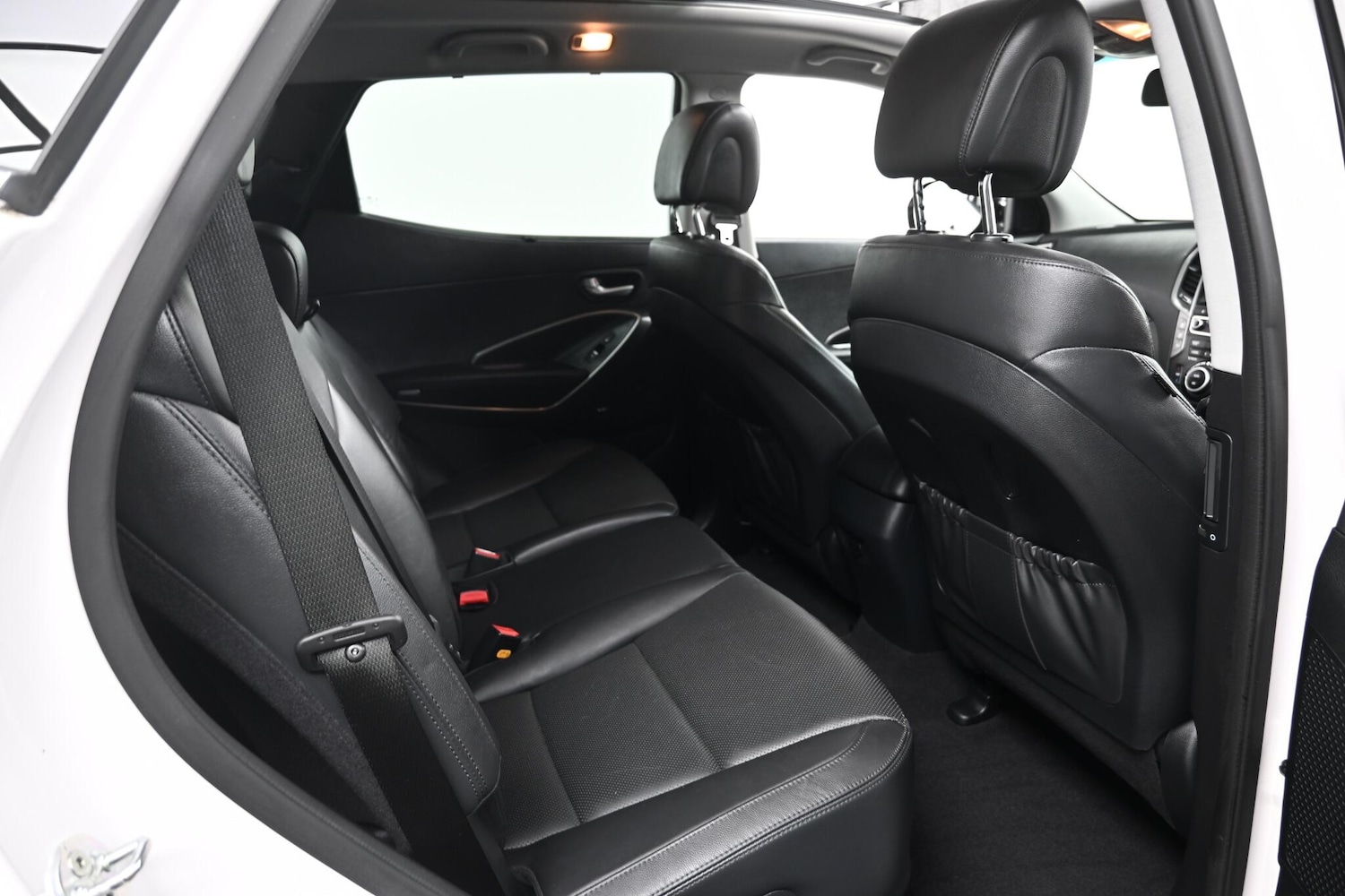 Used Hyundai Santa Fe 2016 for sale - 76561437: Photo 13