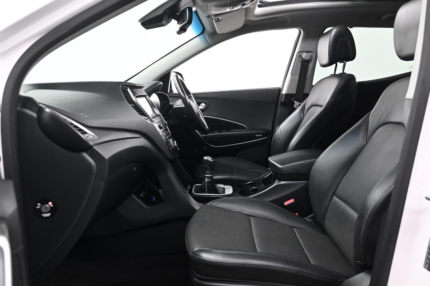 Used Hyundai Santa Fe 2016 for sale - 76561437: Photo 14