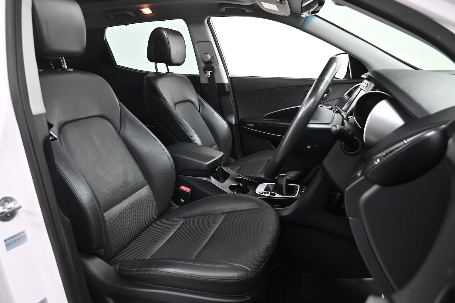 Used Hyundai Santa Fe 2016 for sale - 76561437: Photo 17