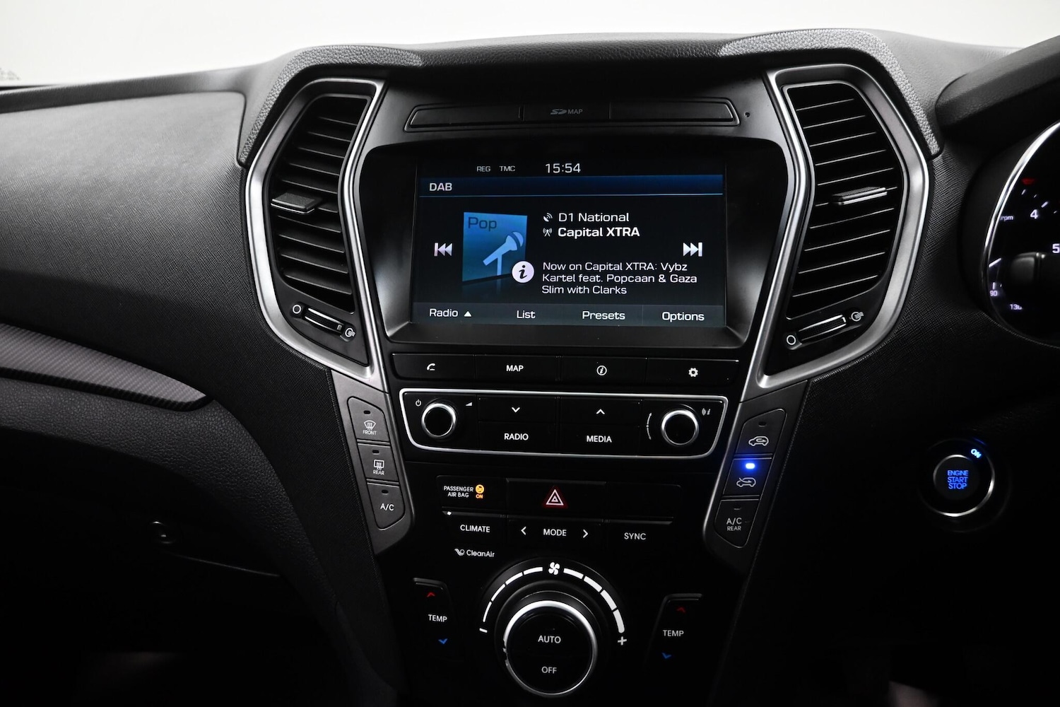 Used Hyundai Santa Fe 2016 for sale - 76561437: Photo 23