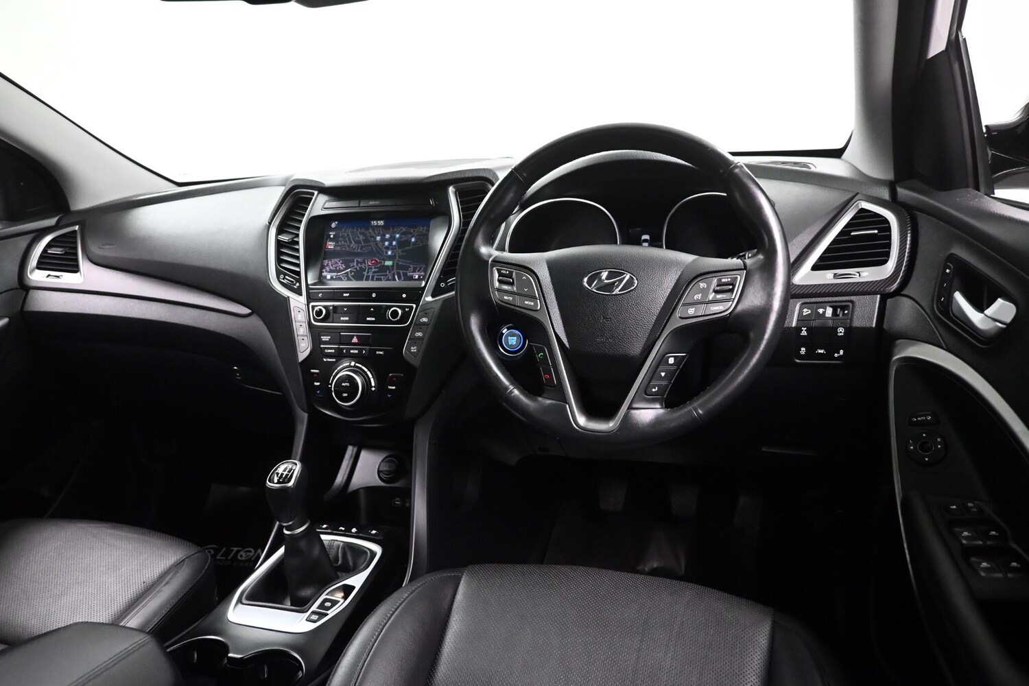 Used Hyundai Santa Fe 2016 for sale - 76561437: Photo 28