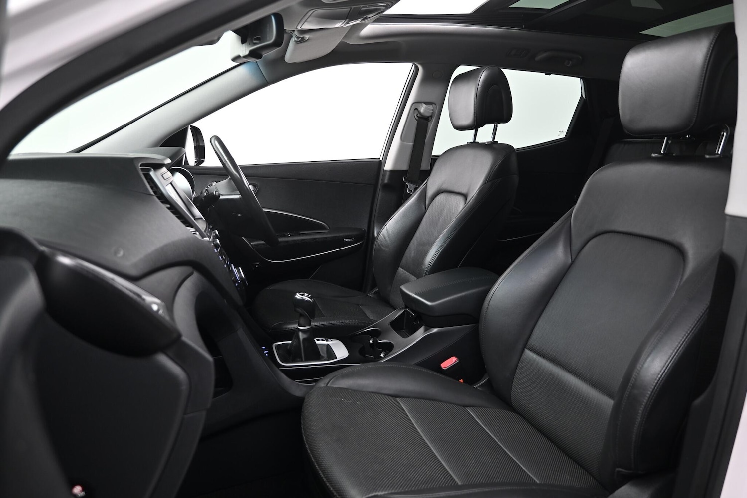 Used Hyundai Santa Fe 2016 for sale - 76561437: Photo 33