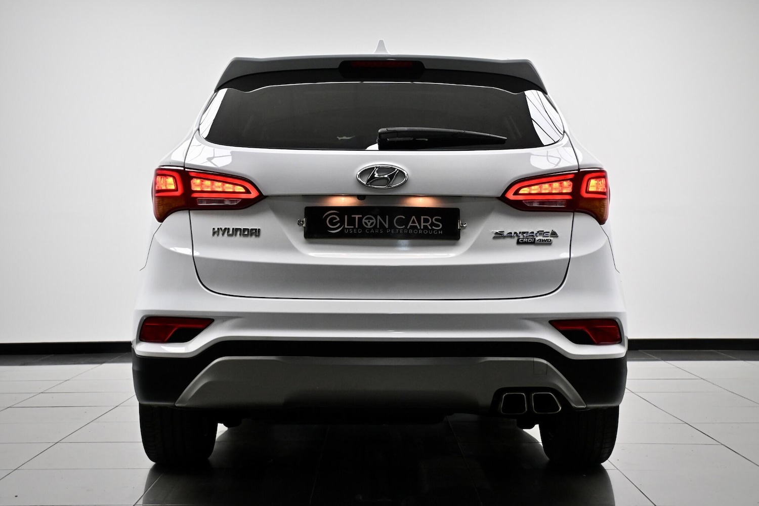 Used Hyundai Santa Fe 2016 for sale - 76561437: Photo 6