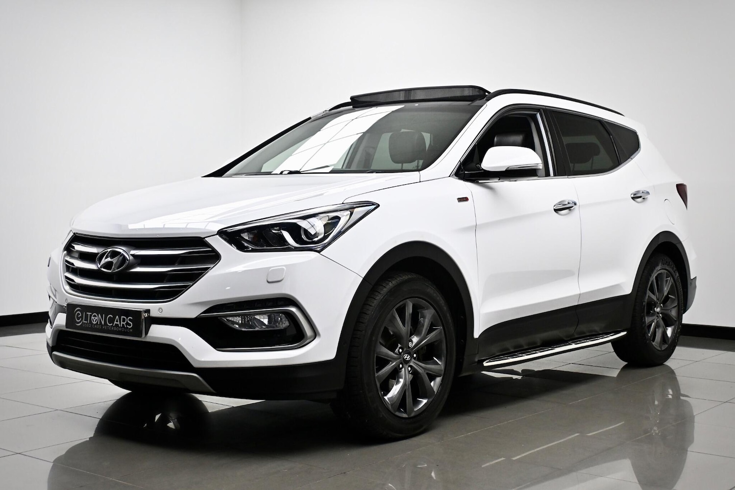 Used Hyundai Santa Fe 2016 for sale - 76561437: Photo 7