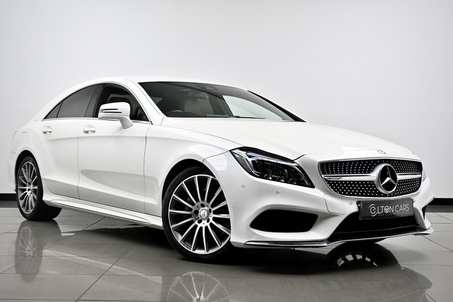Used Mercedes-Benz CLS 2014 for sale - 76592080: Photo 1