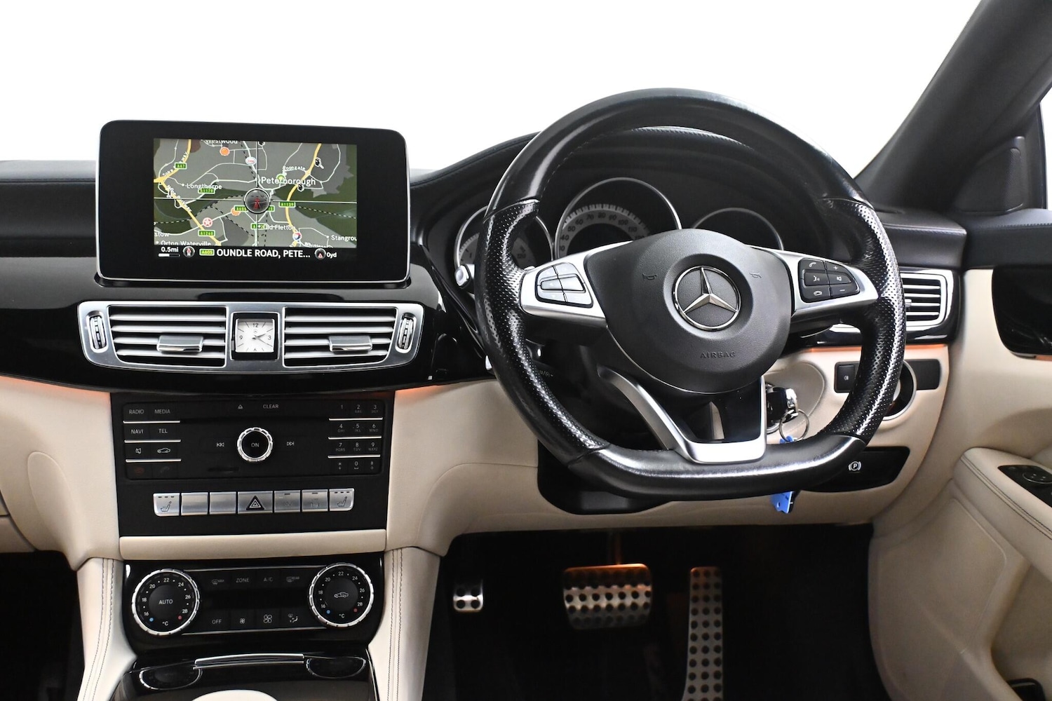 Used Mercedes-Benz CLS 2014 for sale - 76592080: Photo 26