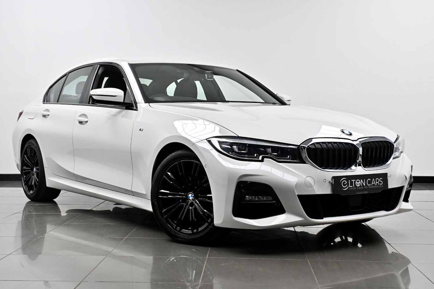 Used BMW 3 Series 2019 for sale - 76137926: Photo 1