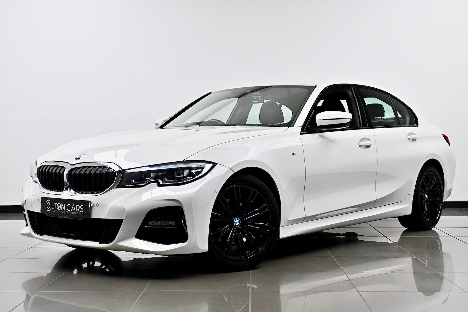 Used BMW 3 Series 2019 for sale - 76137926: Photo 2