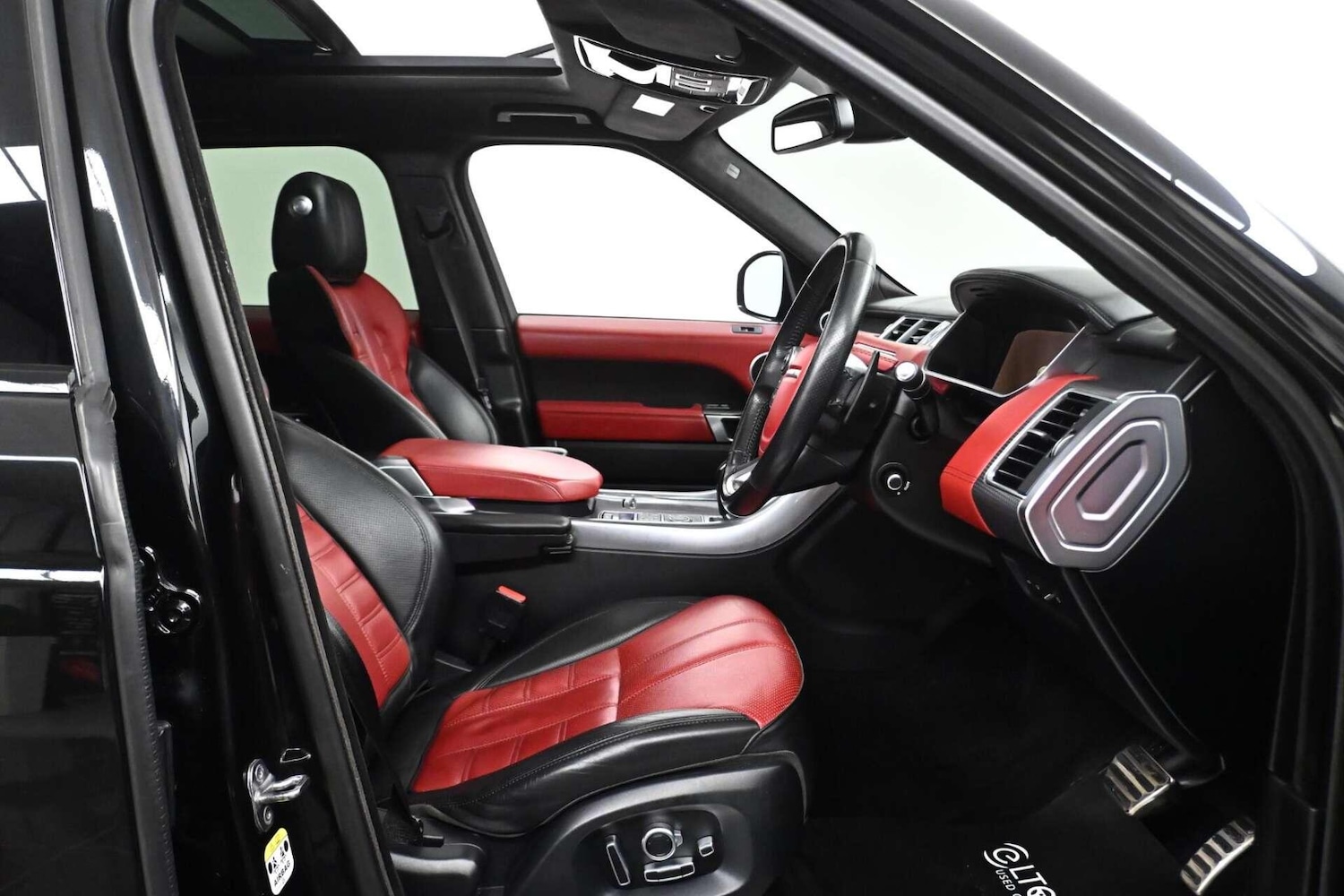 Used Land Rover Range Rover Sport 2015 for sale - 77774420: Photo 10