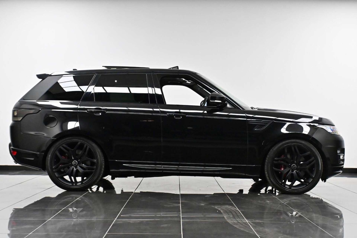 Used Land Rover Range Rover Sport 2015 for sale - 77774420: Photo 4