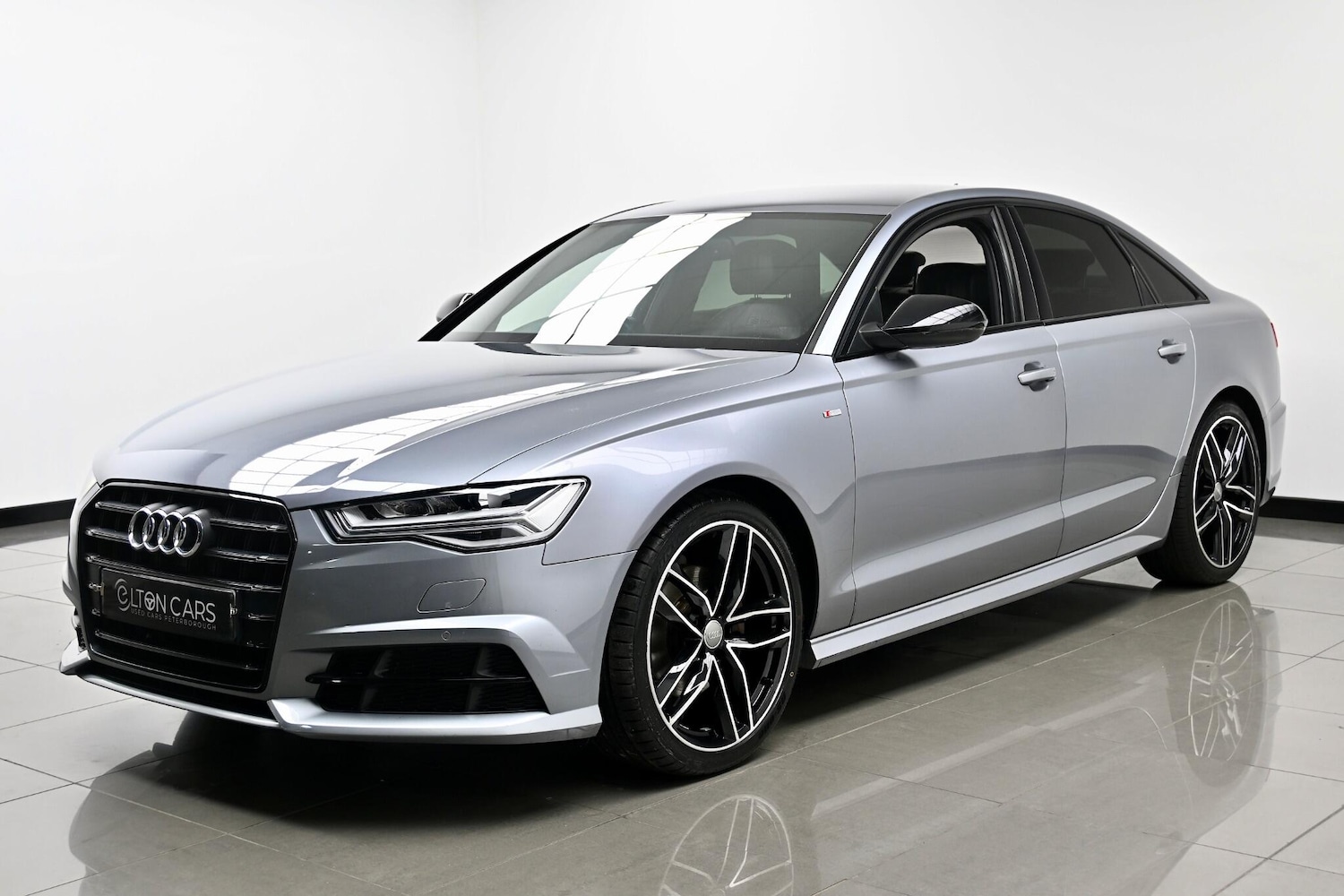 Used Audi A6 Saloon 2017 for sale - 76422624: Photo 10