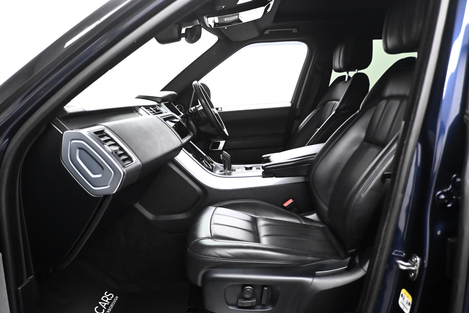 Used Land Rover Range Rover Sport 2019 for sale - 77330568: Photo 11