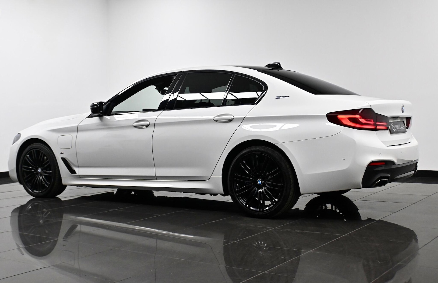 Used BMW 5 Series for sale - 77215580: Photo 10