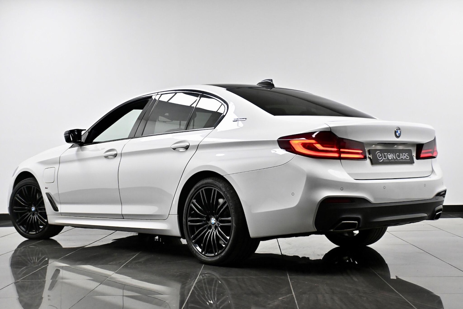 Used BMW 5 Series for sale - 77215580: Photo 34