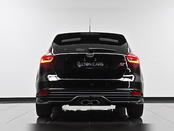 Used Ford Focus 2016 for sale - 78859924: Photo