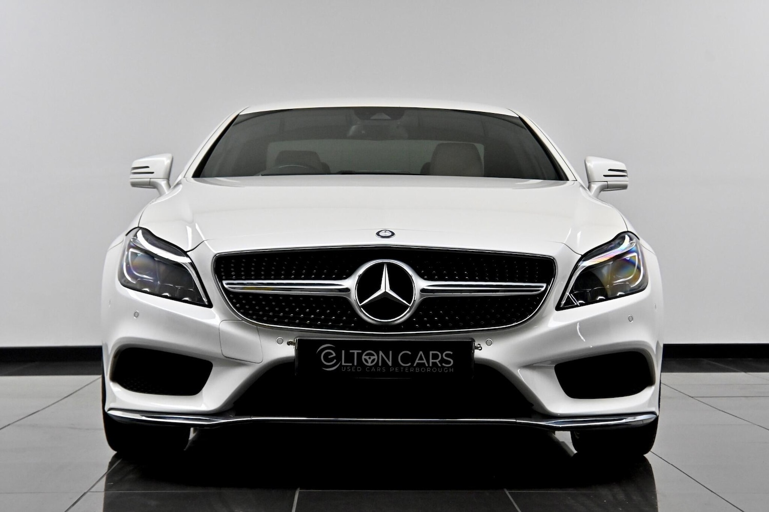 Used Mercedes-Benz CLS for sale - 77215787: Photo 3