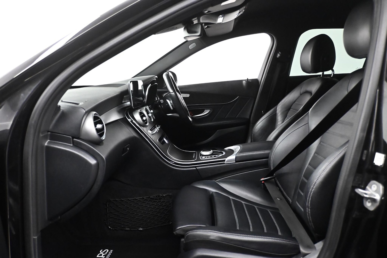 Used Mercedes-Benz C Class 2019 for sale - 77977954: Photo 13