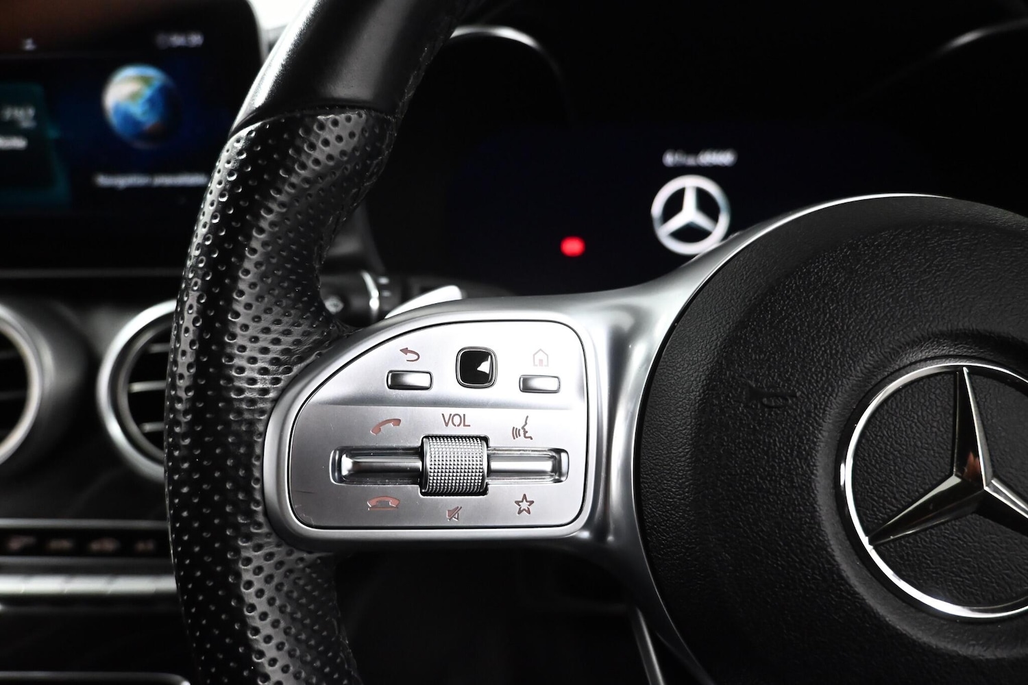 Used Mercedes-Benz C Class 2019 for sale - 77977954: Photo 18