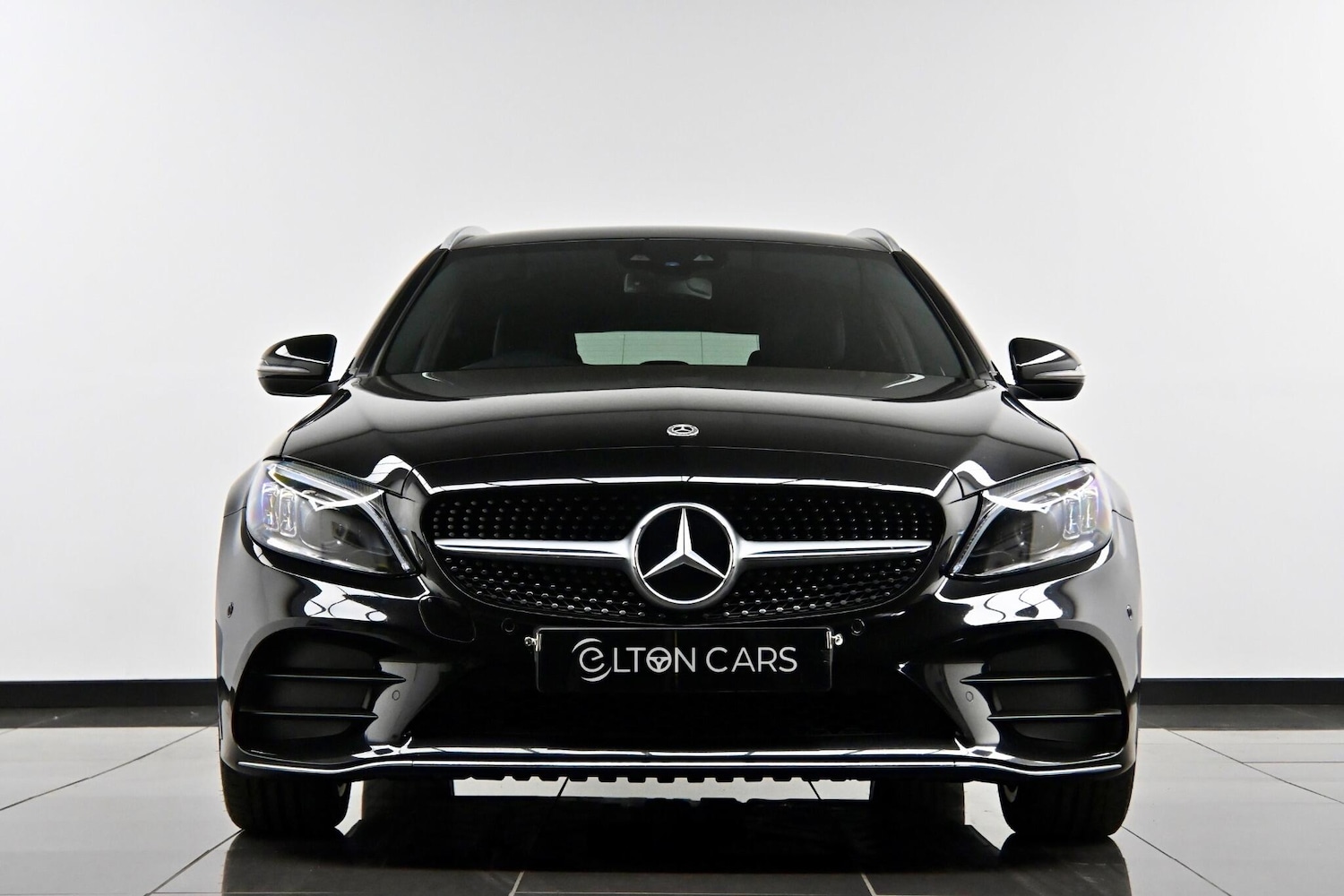 Used Mercedes-Benz C Class 2019 for sale - 77977954: Photo 3