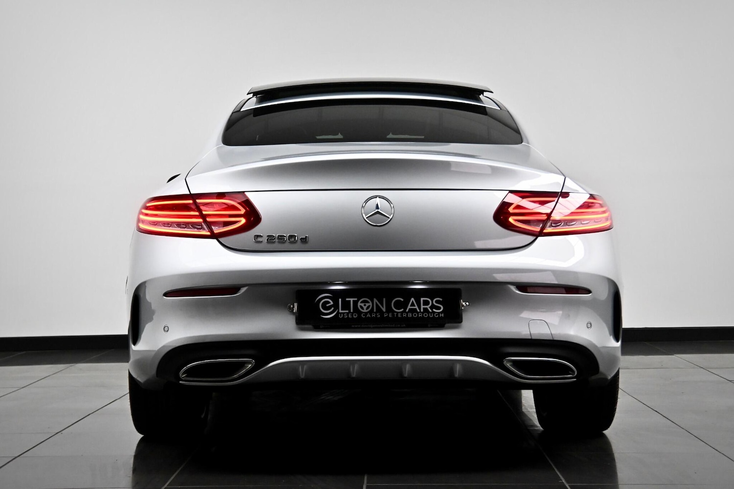 Used Mercedes-Benz C Class 2017 for sale - 77254843: Photo 4