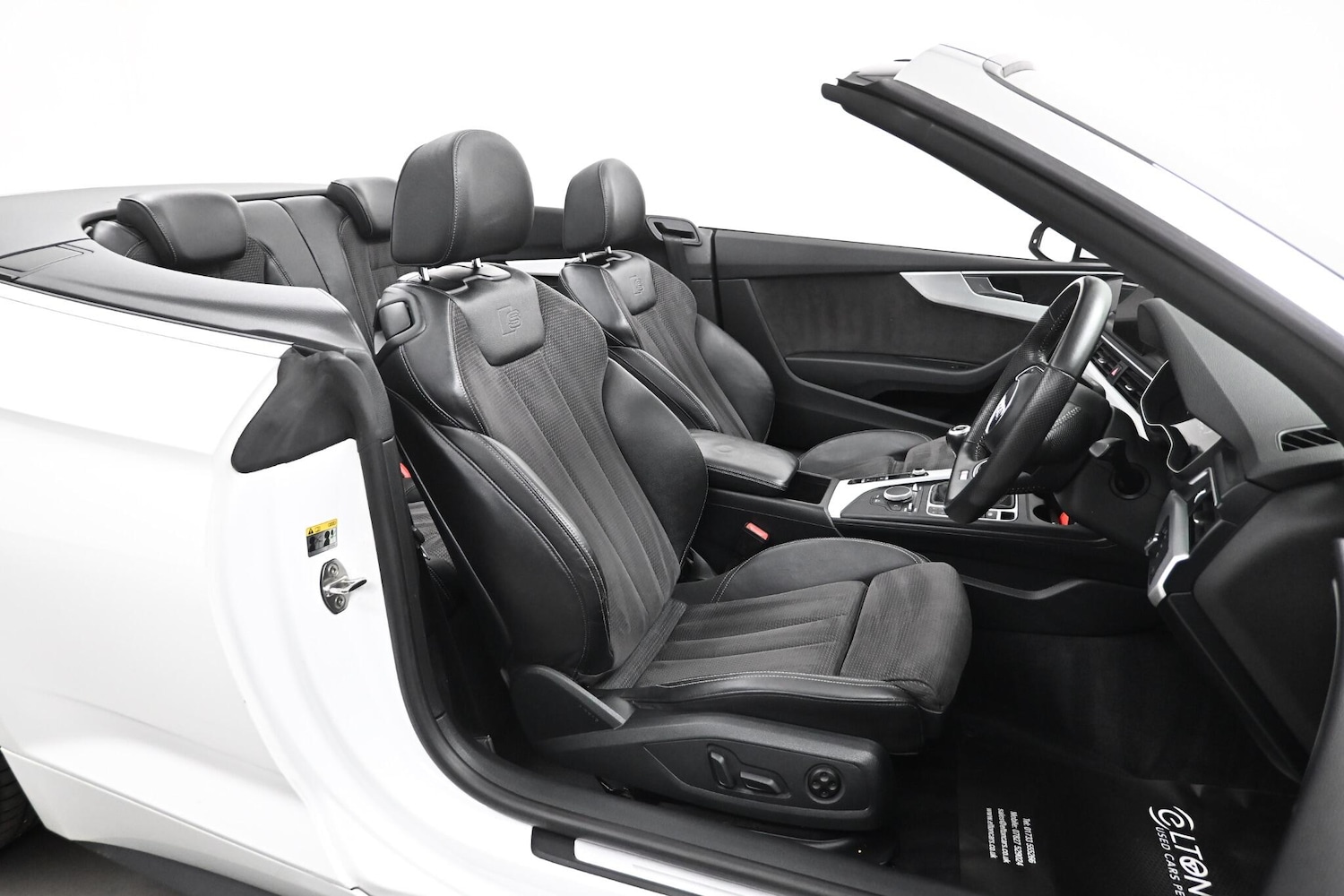 Used Audi A5 Cabriolet 2018 for sale - 76109146: Photo 11