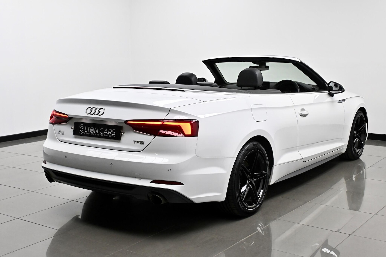 Used Audi A5 Cabriolet 2018 for sale - 76109146: Photo 28