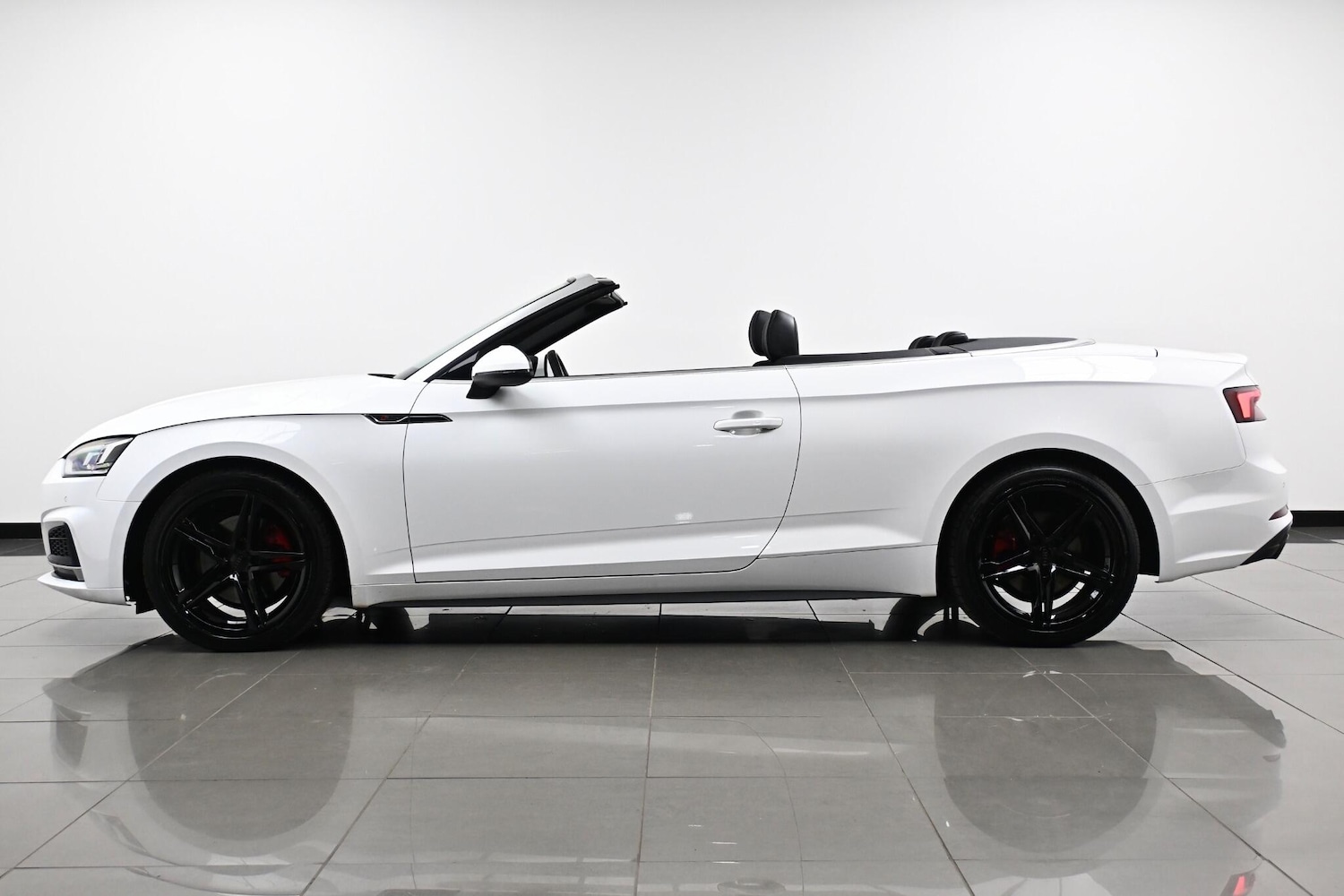 Used Audi A5 Cabriolet 2018 for sale - 76109146: Photo 5