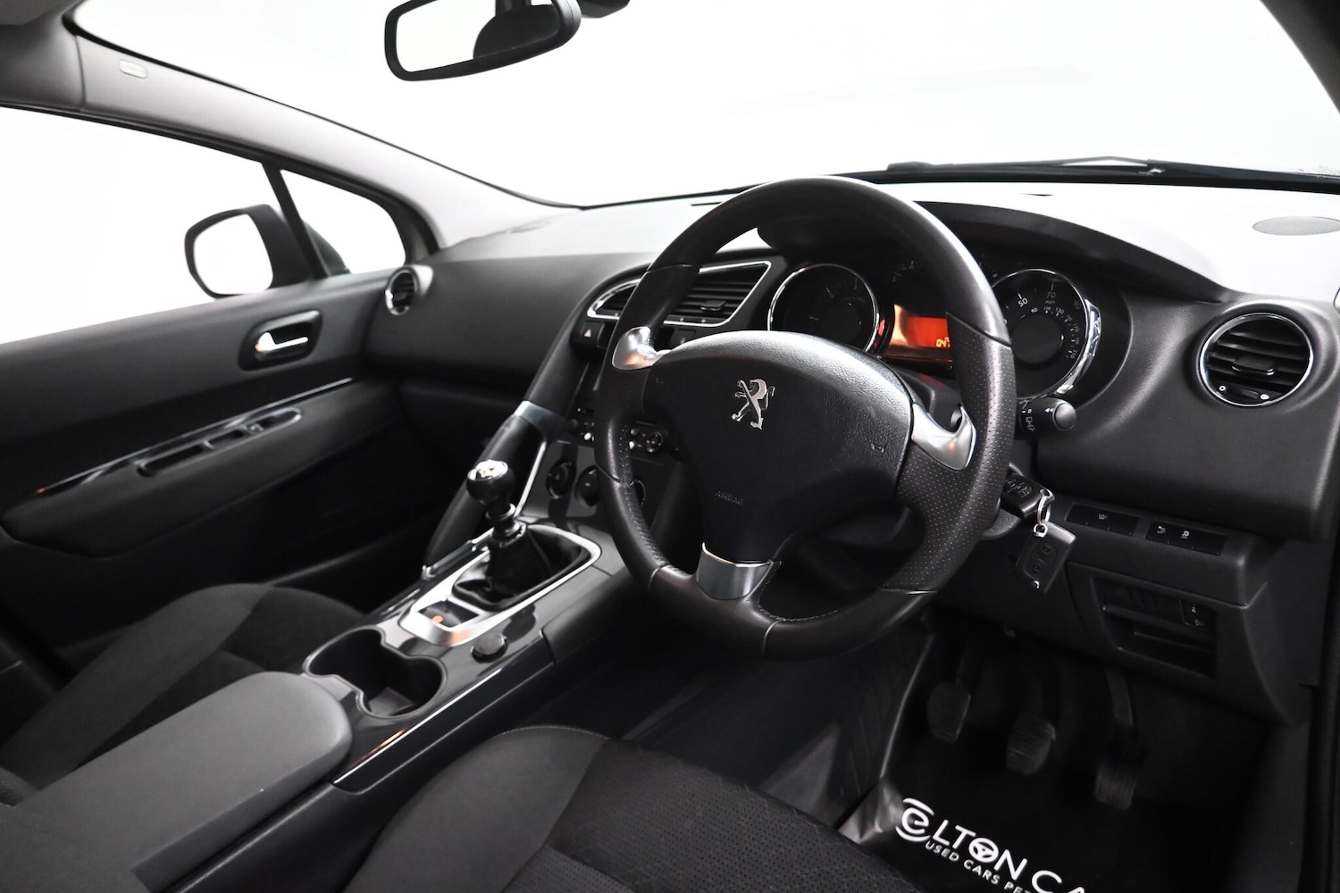 Used Peugeot 3008 2016 for sale - 77279909: Photo 13