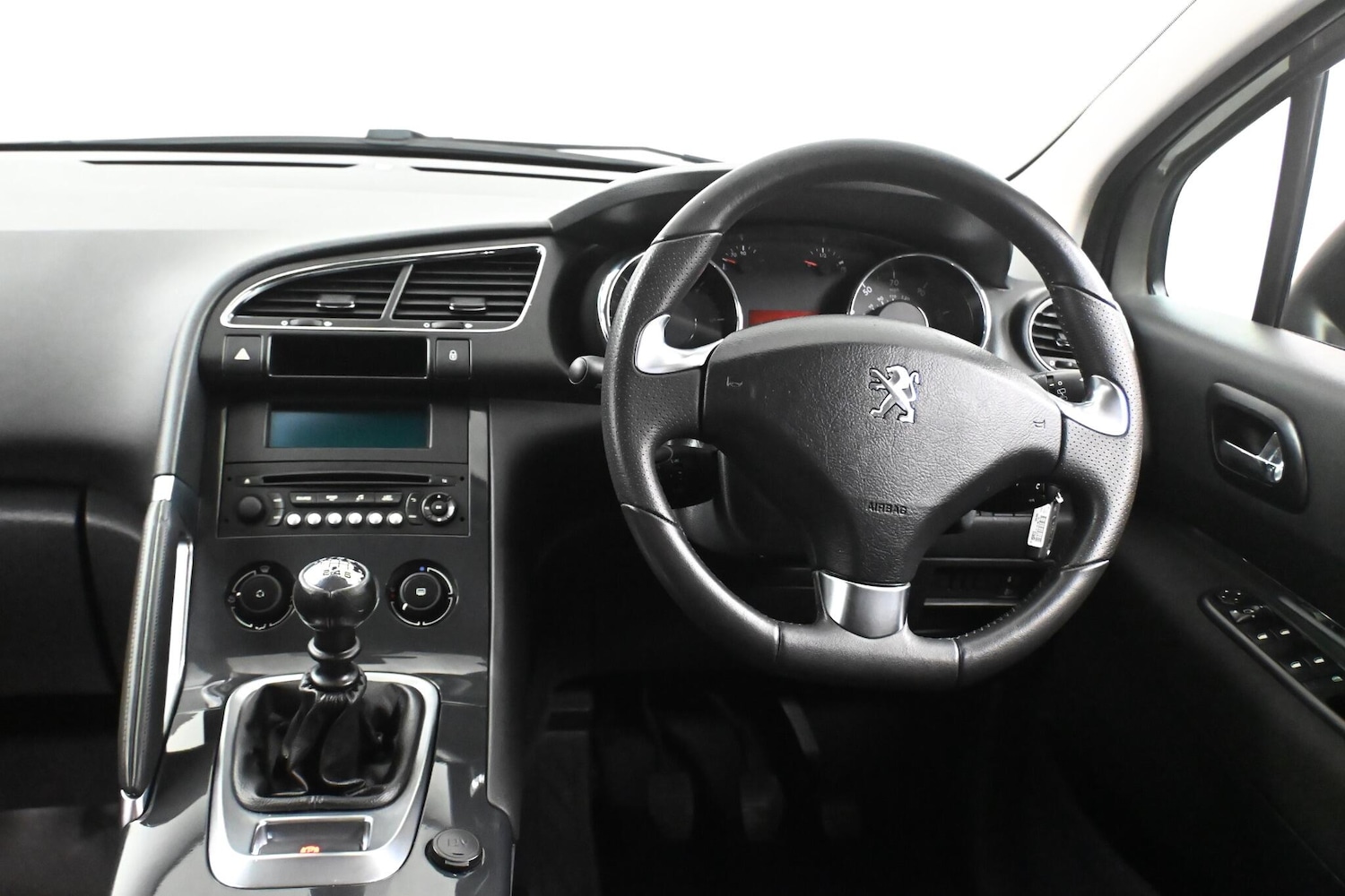 Used Peugeot 3008 2016 for sale - 77279909: Photo 15