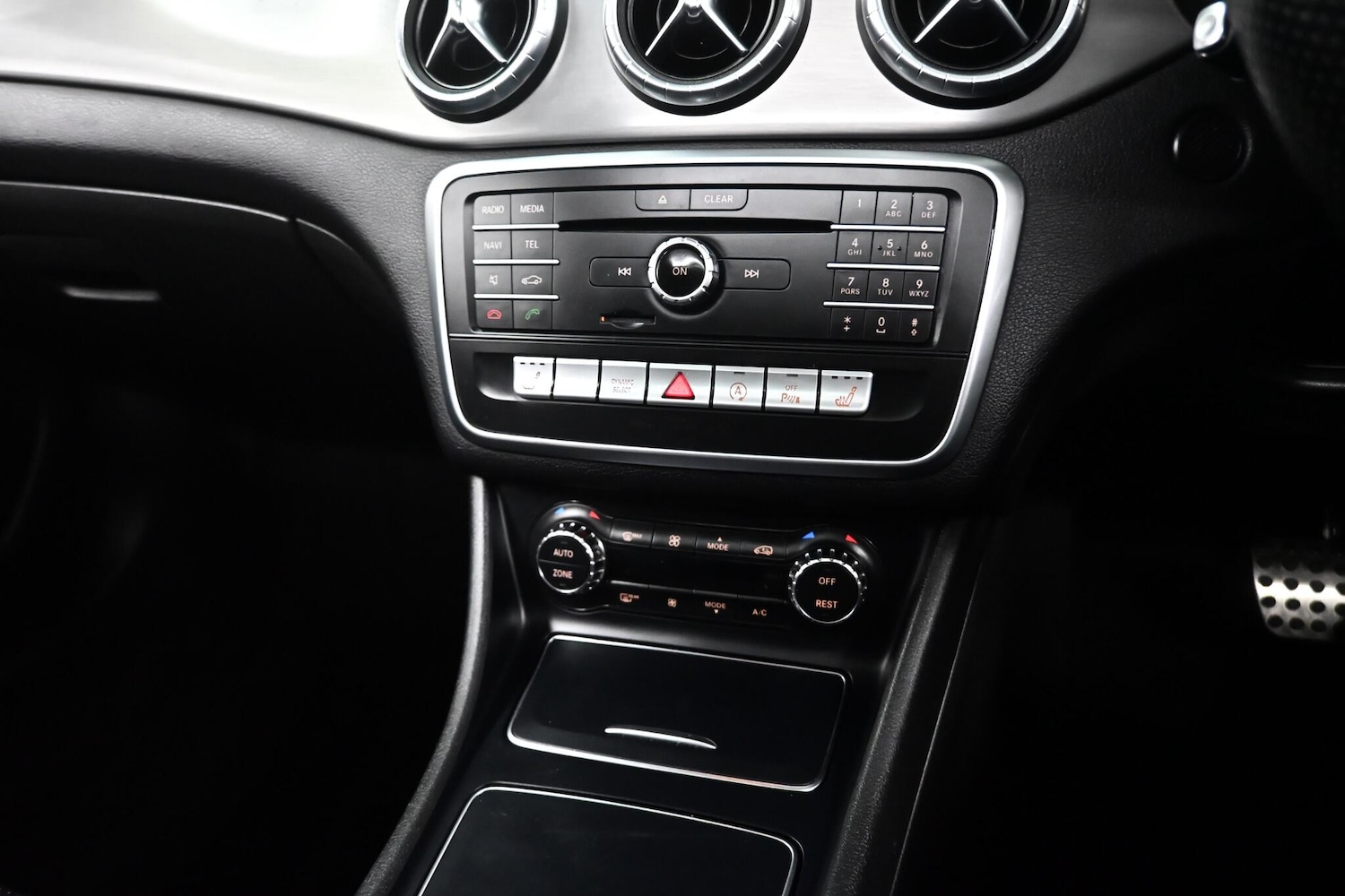 Used Mercedes-Benz CLA 2016 for sale - 77163434: Photo 23