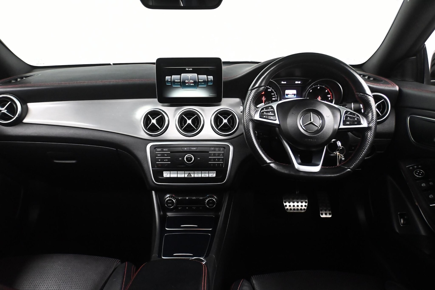 Used Mercedes-Benz CLA 2016 for sale - 77163434: Photo 27