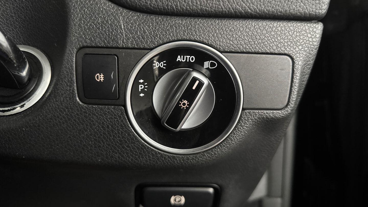 Used Mercedes-Benz CLA 2016 for sale - 77163434: Photo 39