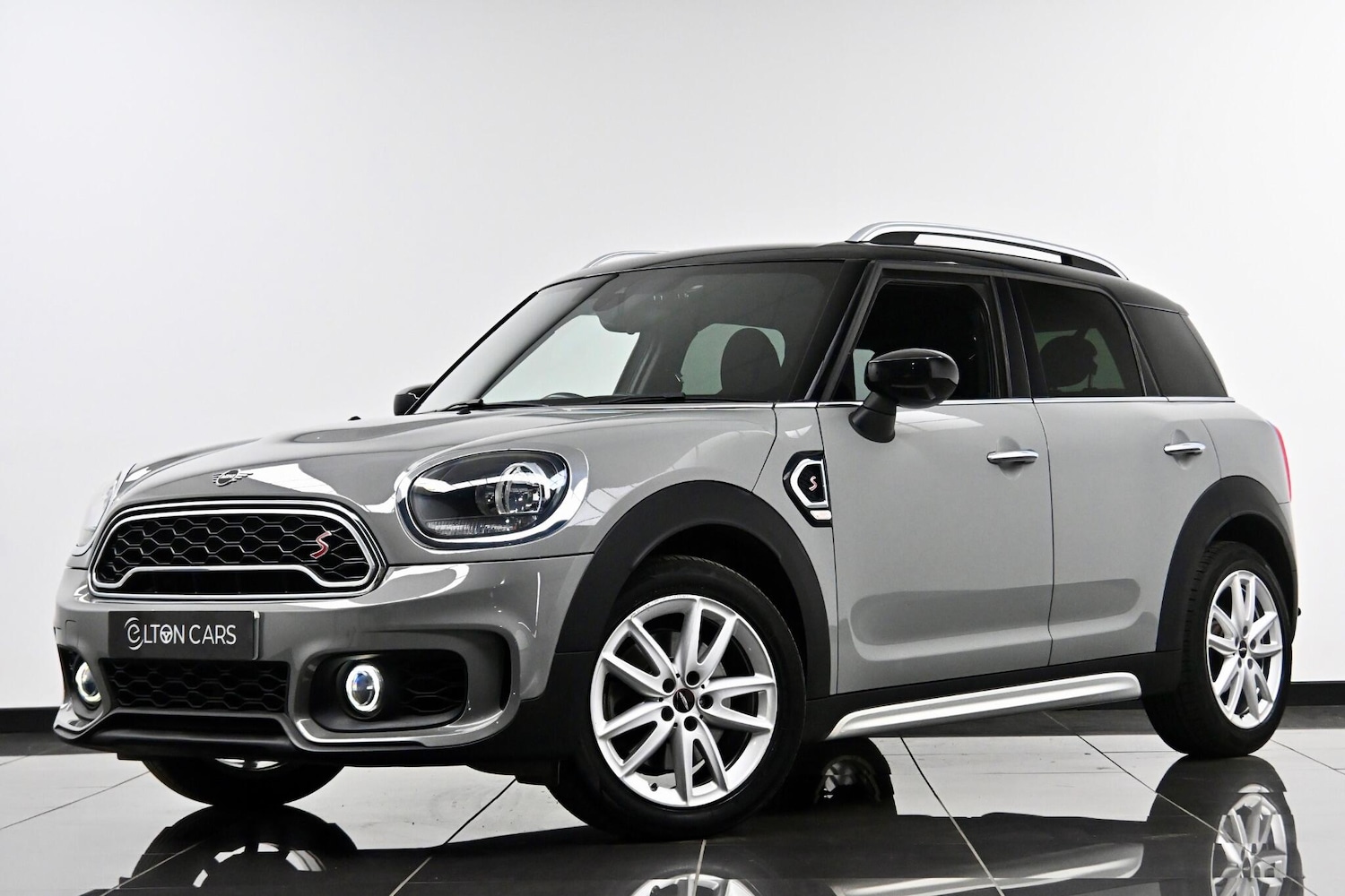 Used MINI Countryman 2019 for sale - 78204529: Photo 2