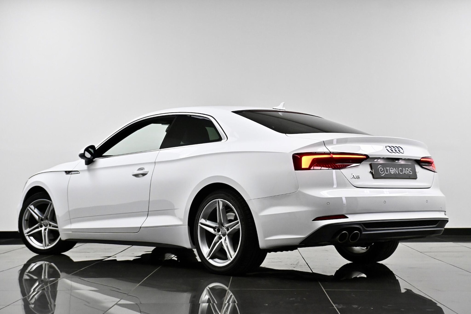 Used Audi A5 2018 for sale - 77658664: Photo 8