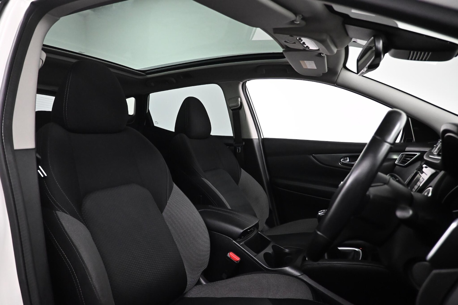 Used Nissan Qashqai 2018 for sale - 77550543: Photo 16