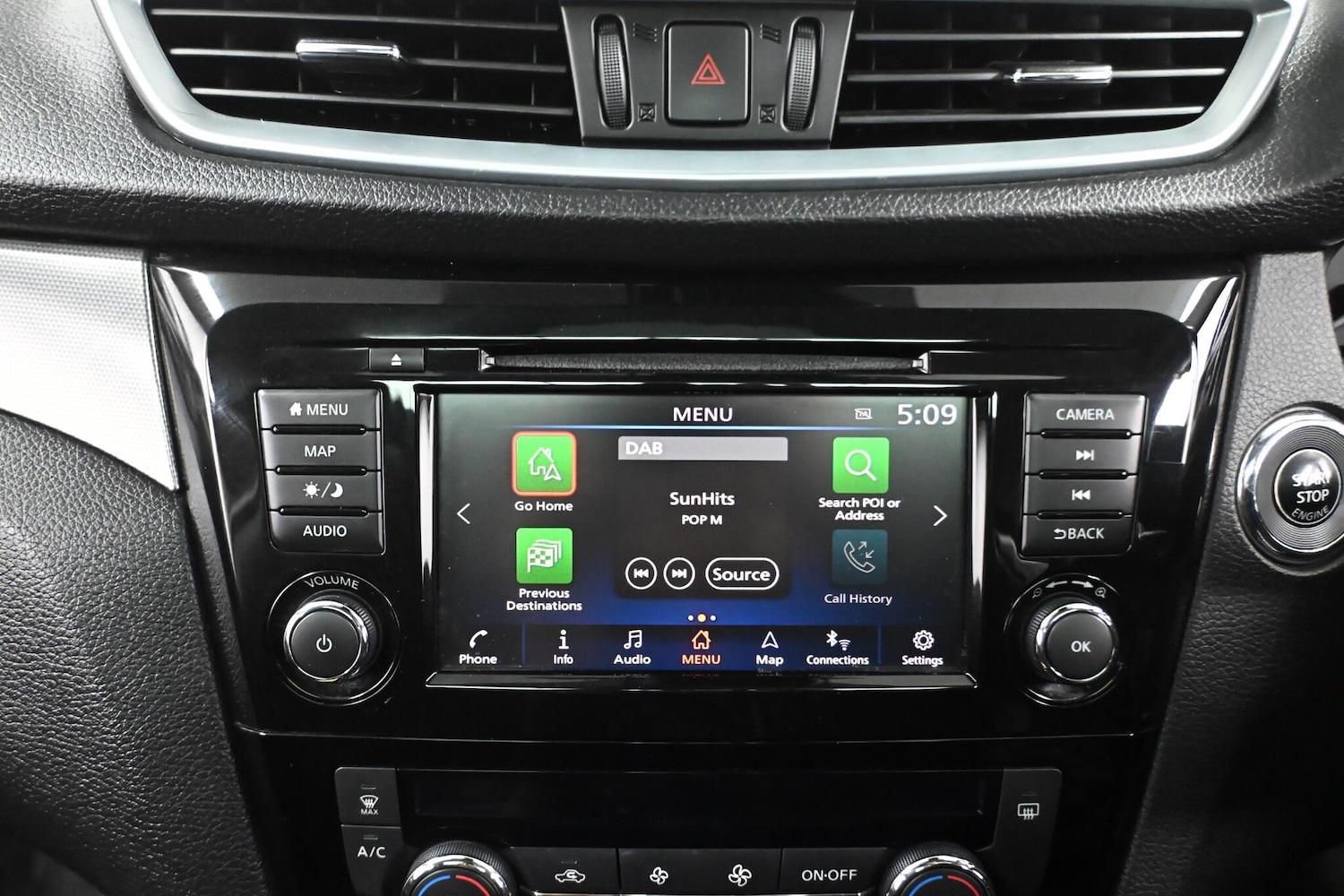 Used Nissan Qashqai 2018 for sale - 77550543: Photo 20