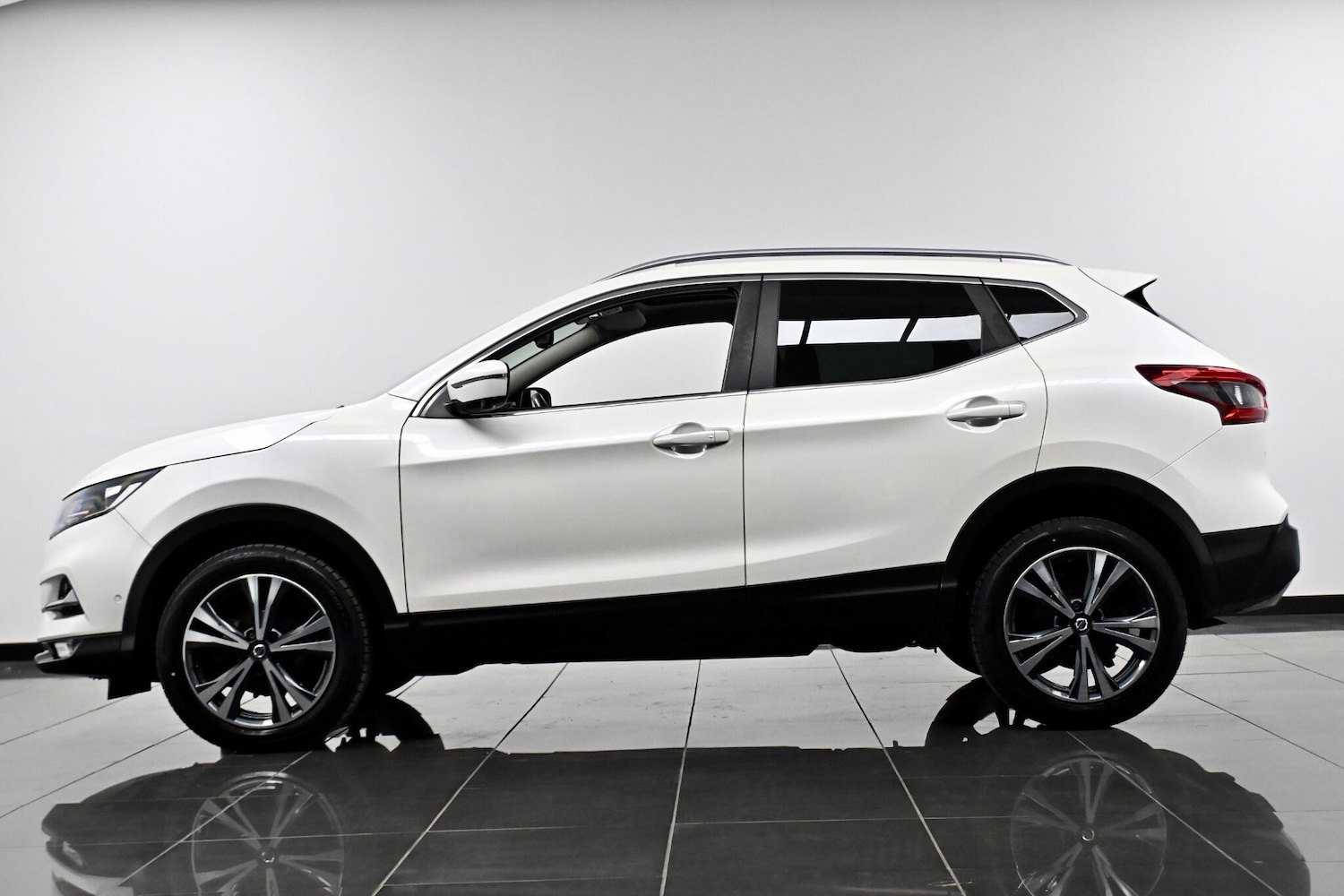 Used Nissan Qashqai 2018 for sale - 77550543: Photo 5