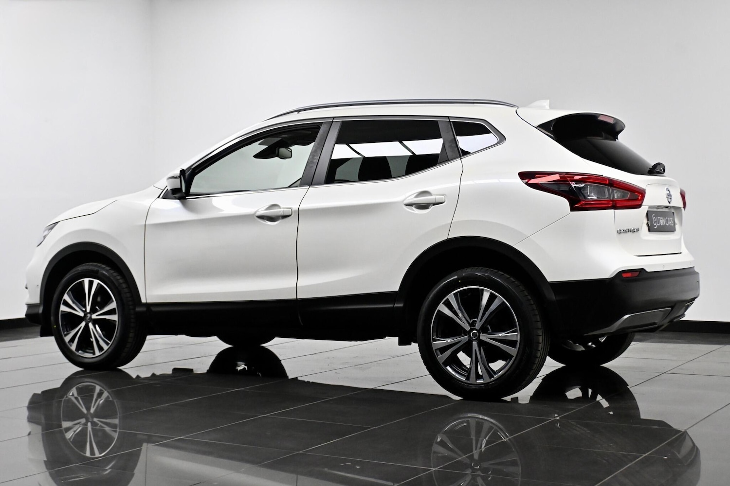 Used Nissan Qashqai 2018 for sale - 77550543: Photo 9