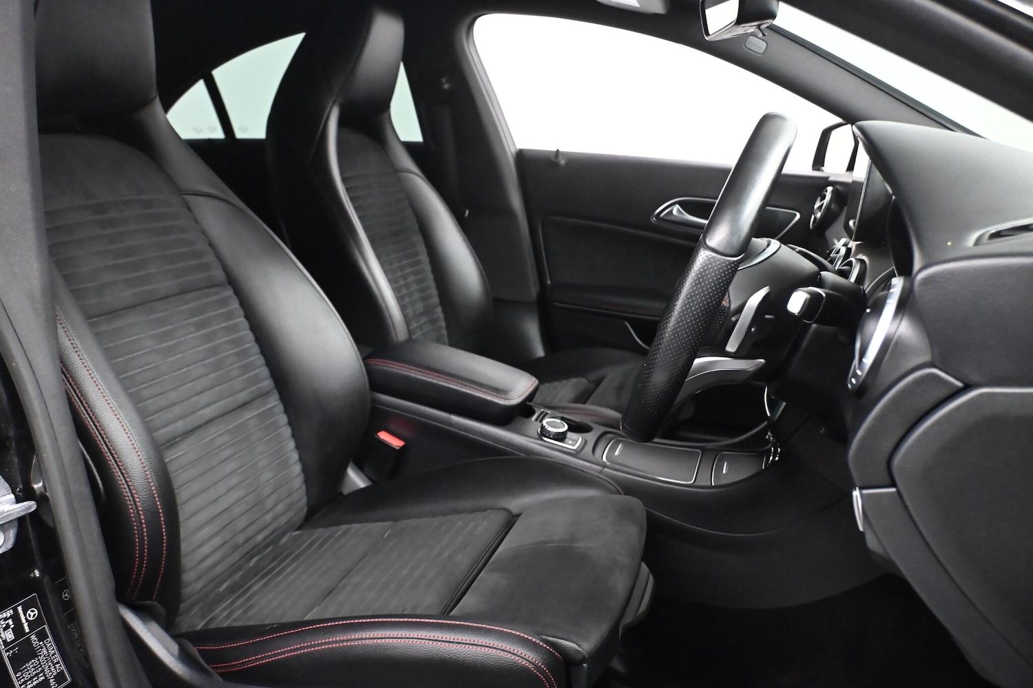 Used Mercedes-Benz CLA for sale - 77704686: Photo 28