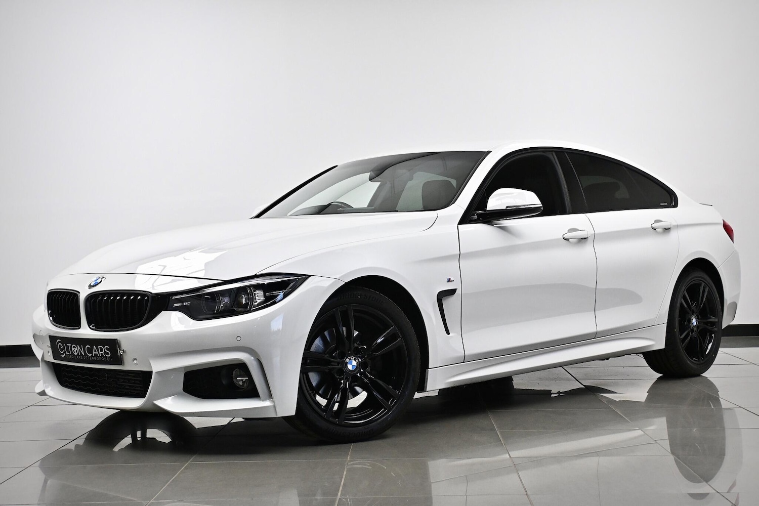 Used BMW 4 Series 2018 for sale - 76657603: Photo 2