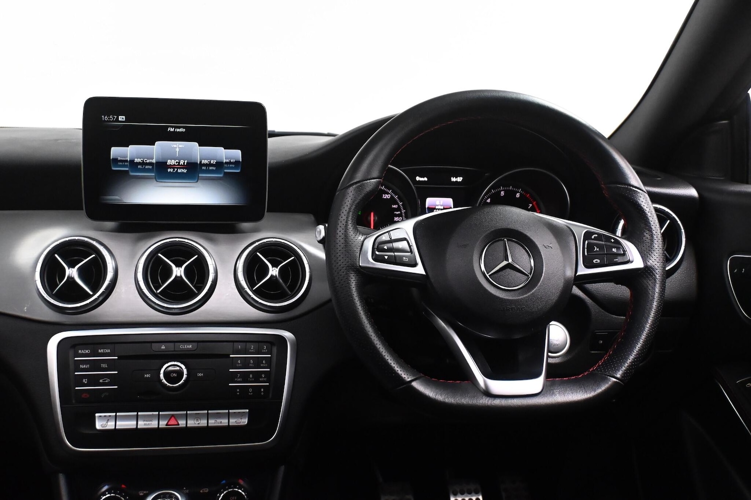 Used Mercedes-Benz CLA 2019 for sale - 76585221: Photo 23