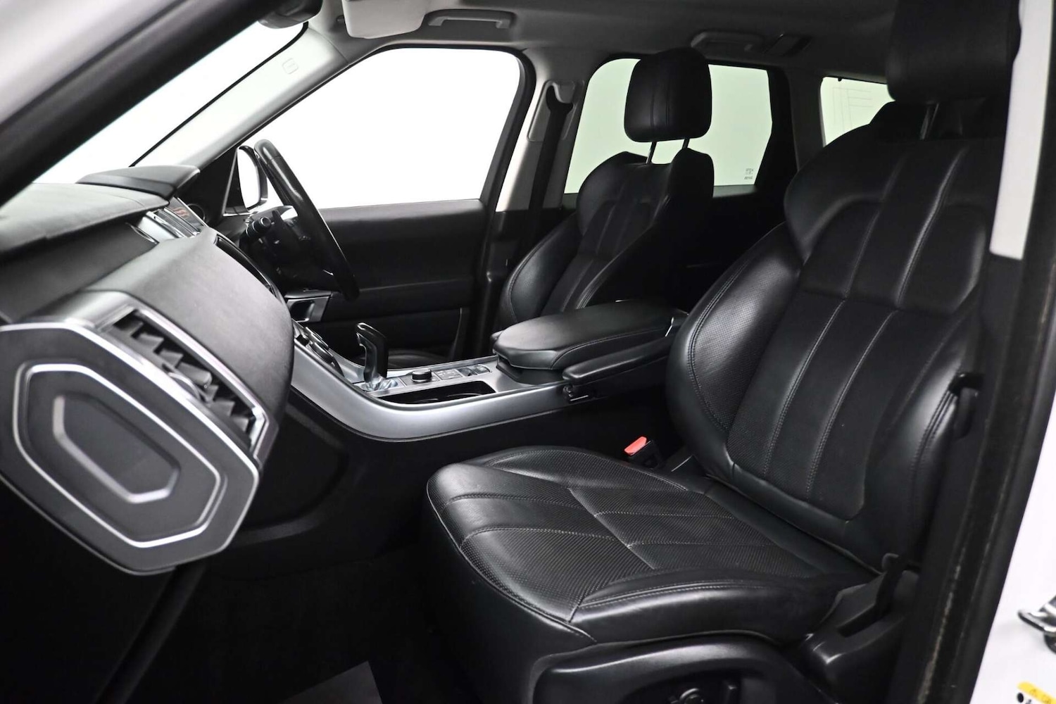 Used Land Rover Range Rover Sport 2017 for sale - 77729099: Photo 10