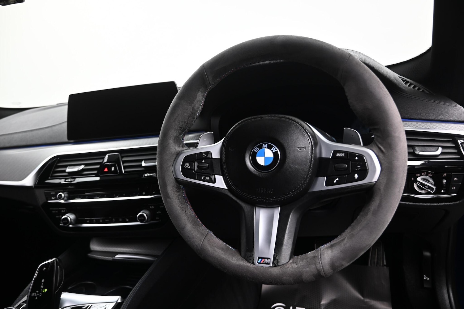 Used BMW 5 Series 2018 for sale - 76953439: Photo 17