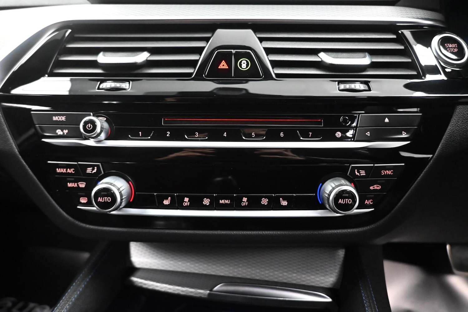 Used BMW 5 Series 2018 for sale - 76953439: Photo 21