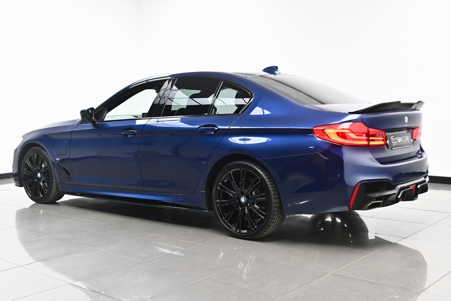 Used BMW 5 Series 2018 for sale - 76953439: Photo 8