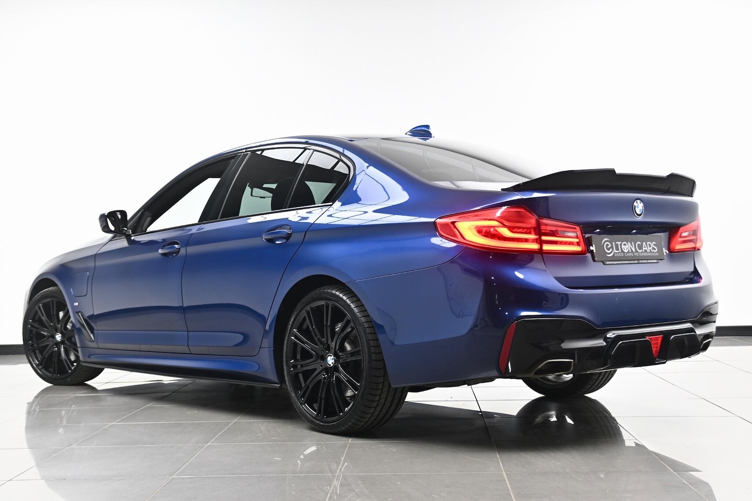 Used BMW 5 Series 2018 for sale - 76953439: Photo 9