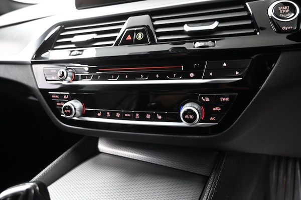 Used BMW 5 Series 2018 for sale - 74811089: Photo 15