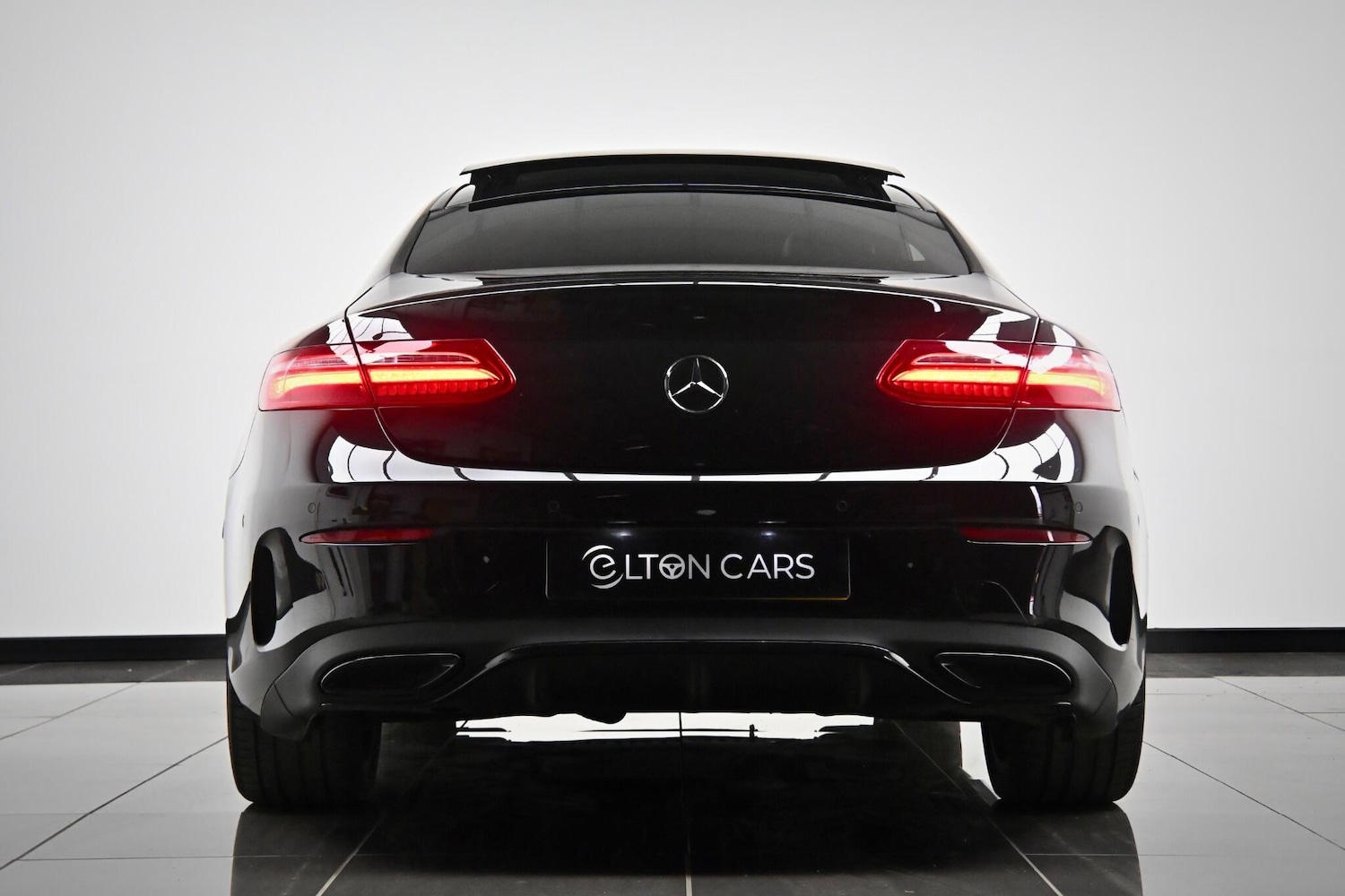 Used Mercedes-Benz E Class 2017 for sale - 78085871: Photo 4