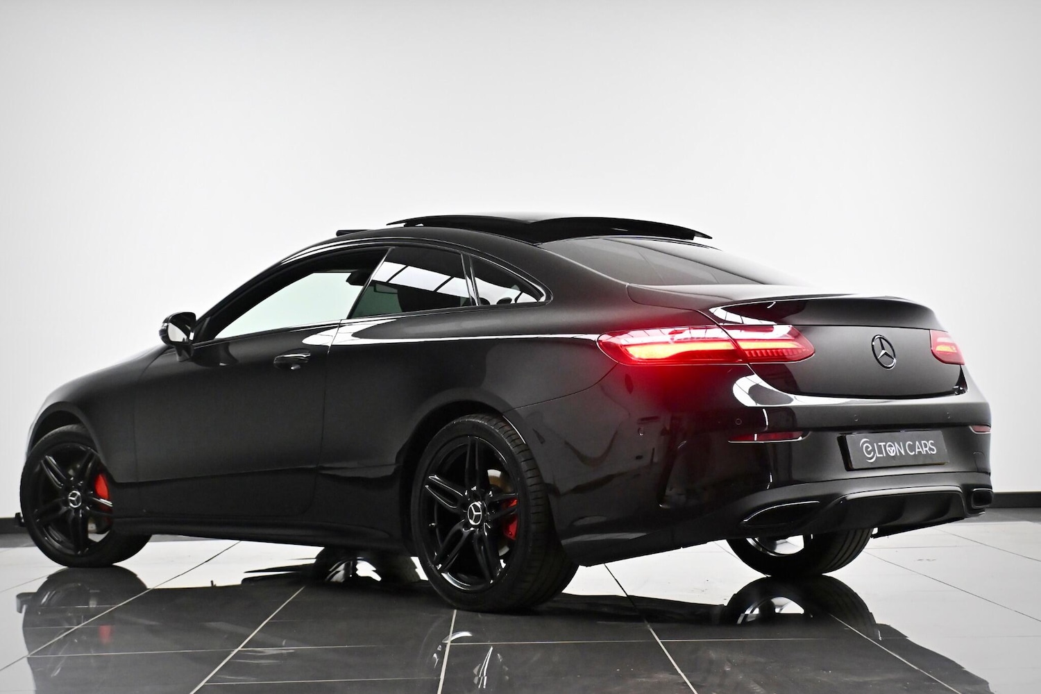 Used Mercedes-Benz E Class 2017 for sale - 78085871: Photo 8