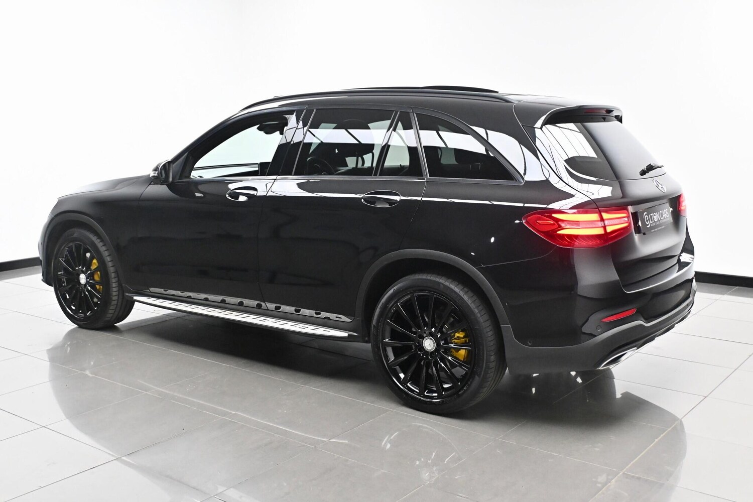 Used Mercedes-Benz GLC 2016 for sale - 76189372: Photo 11